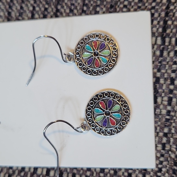 5 For $25 Boho Chic Dangle Earrings NWT - Picture 2 of 2